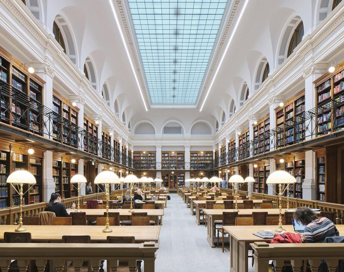 Библиотека в Грацком университете имени Карла и Франца, Library in the University of Graz