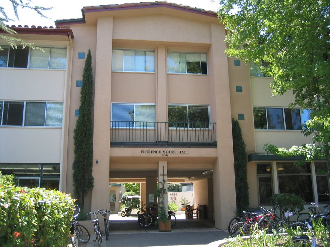 Общежитие Флоренс-Холл в Стэнфорде