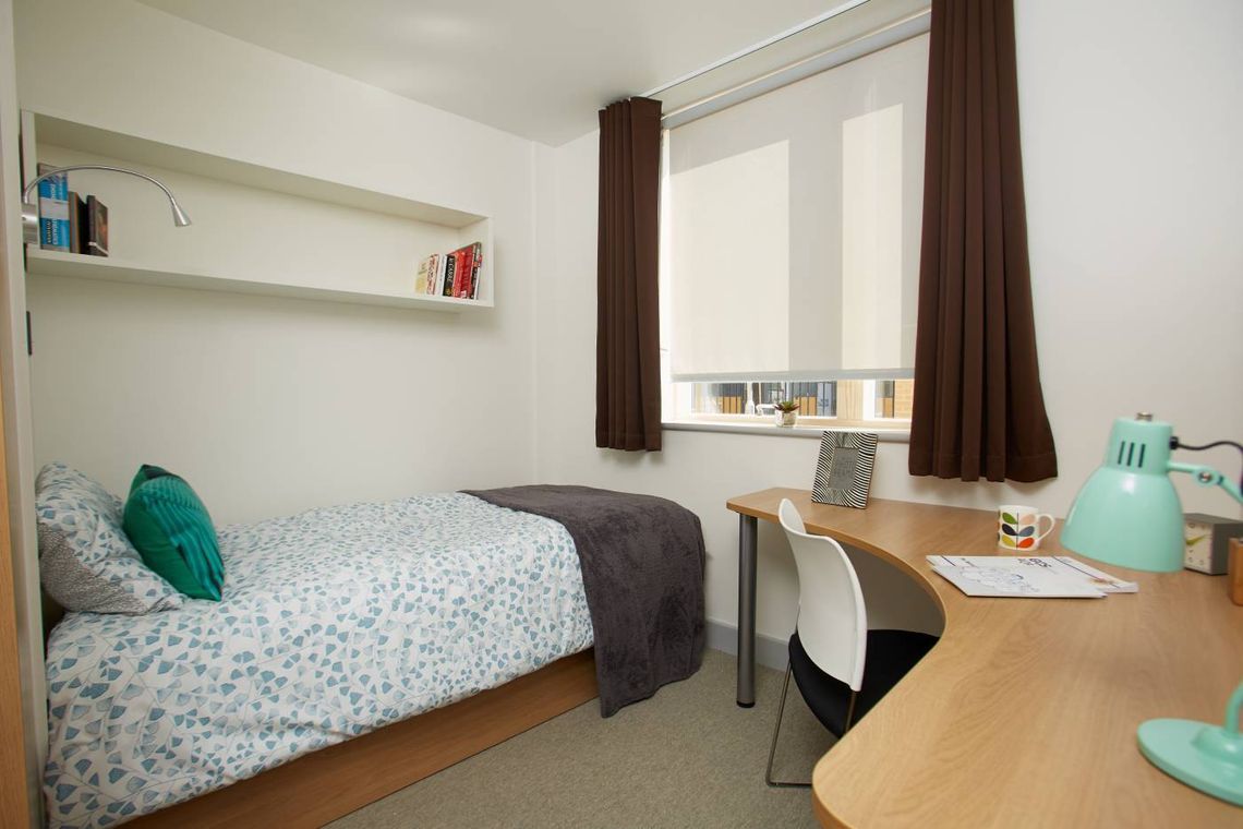 Комната в общежитии Sidcot School в Бристоле