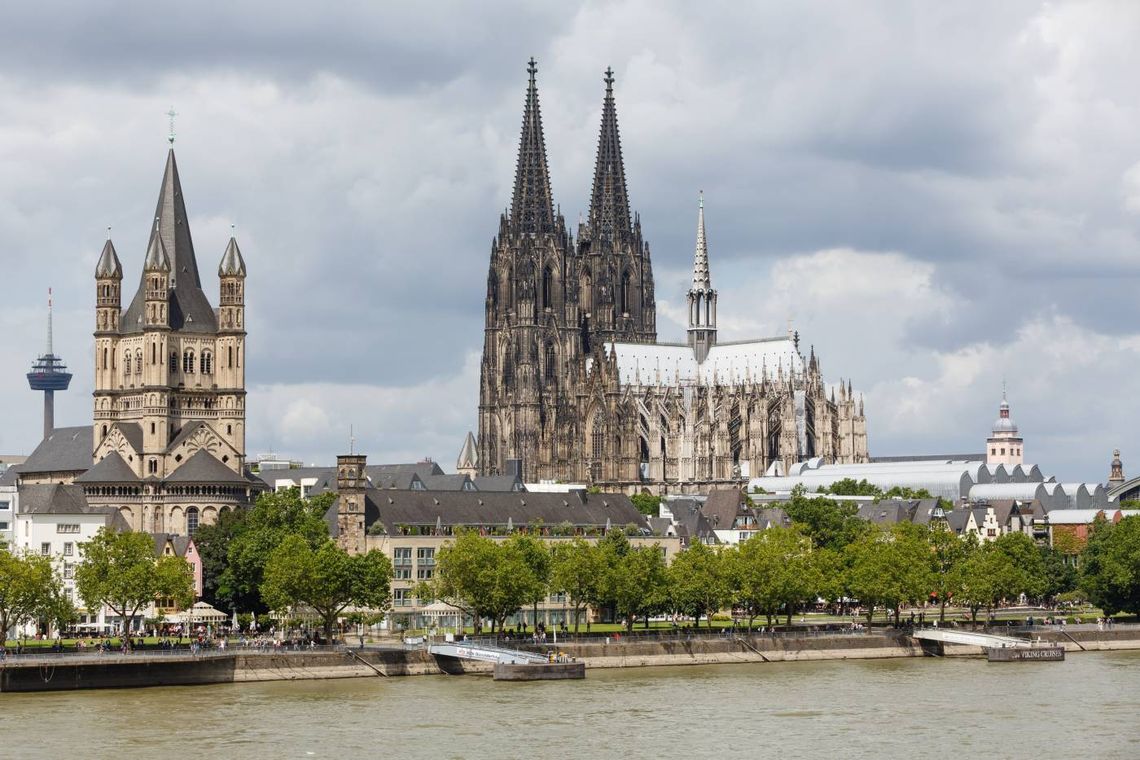 Кёльнский собор — один самых высоких в Европе