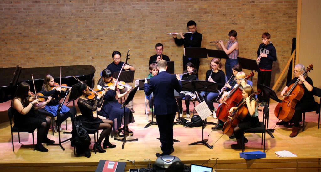 Школьный оркестр в Doverbroecks College