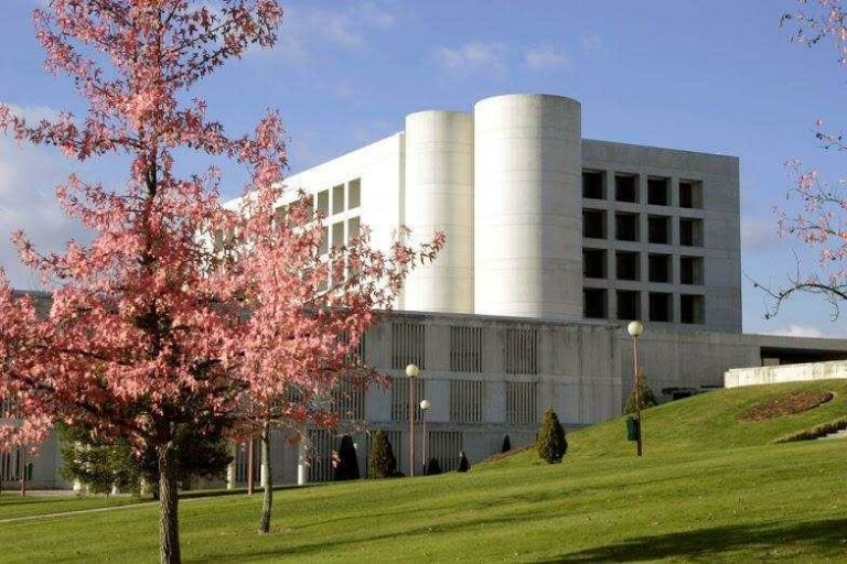 Universities in Spain List of Spanish universities Rankings