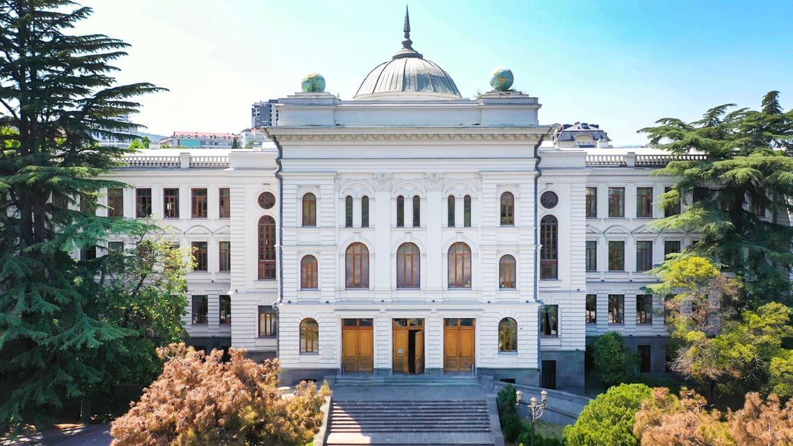 Университеты Грузии. Как поступить, можно ли на русском языке