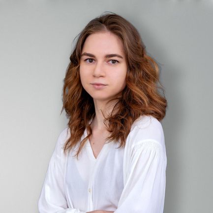 Журналист-редактор Соня Пасечник