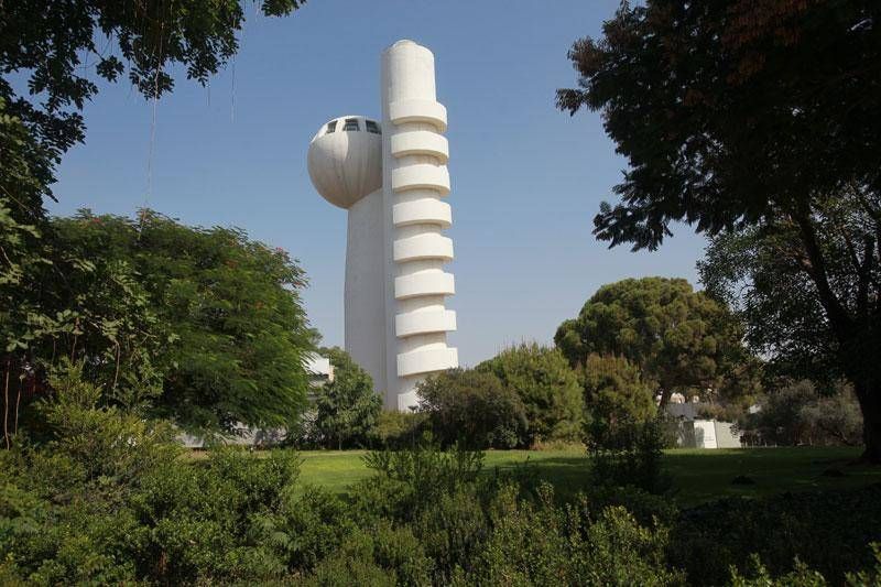 Ускоритель частиц Коффлера — самое знаменитое здание Института Вейцмана