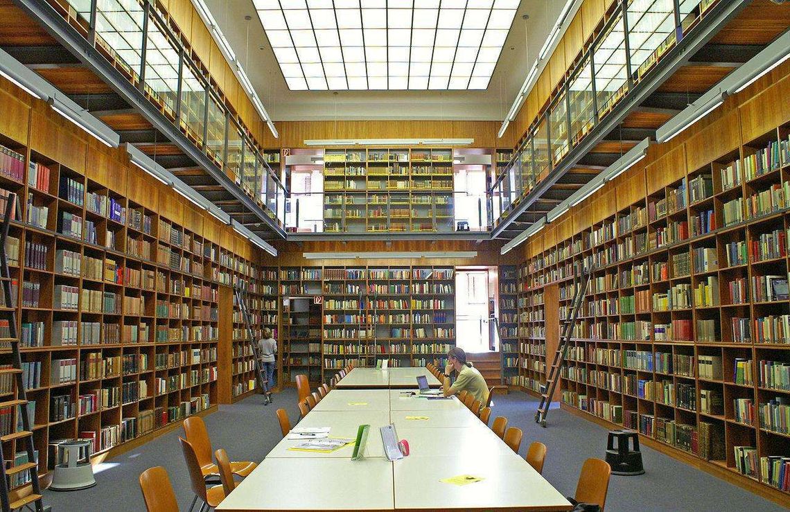 Библиотека Франкфуртского университета в кампусе Вестенд