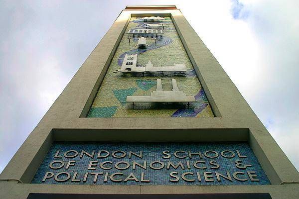 Здание Св. Клементина — Лондонская школа экономики