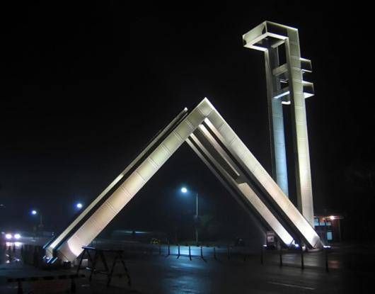 Ша — Главные ворота Сеульского университета